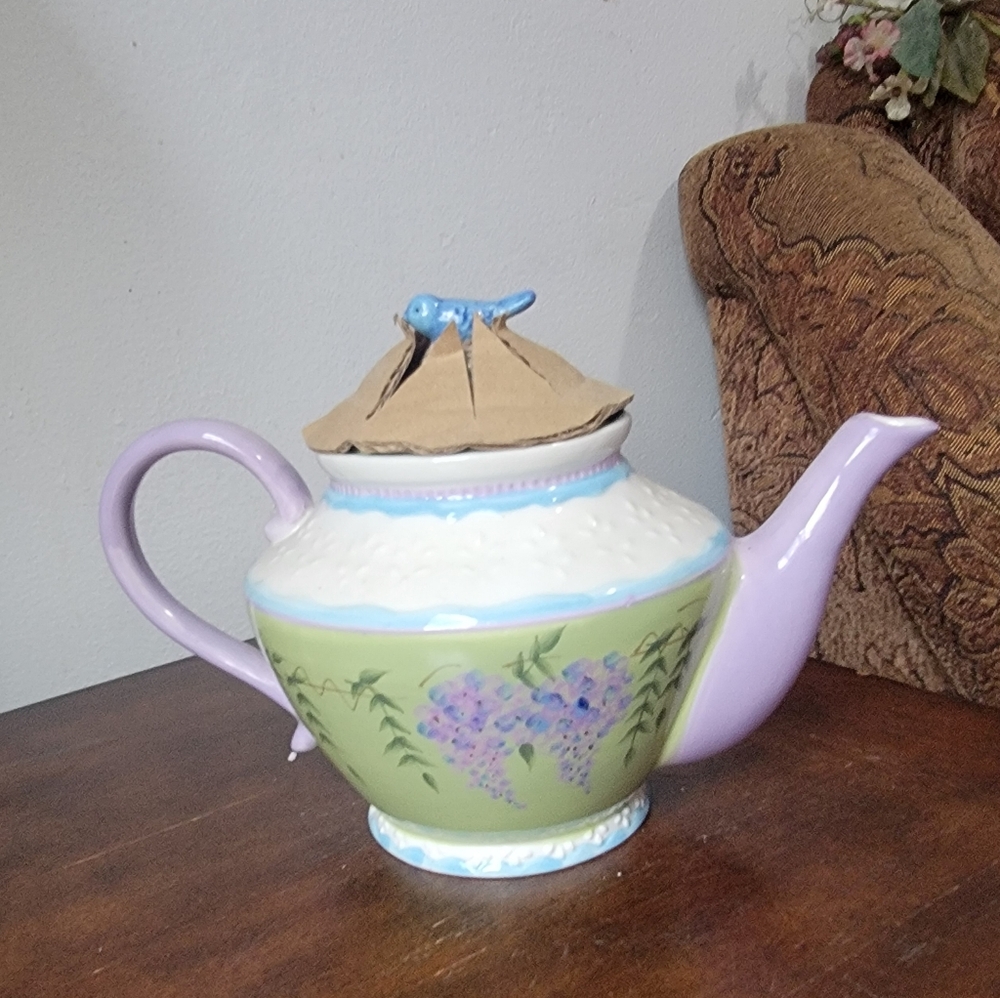 Wisteria Ivory Purple Lavender Green Teapot 🫖Wisteria Garden Sugar and Creamer - Picture 6 of 16